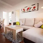 Holidays2torremolinos De 3 Con Terraza Y Piscina Comunitaria توريمولينوس