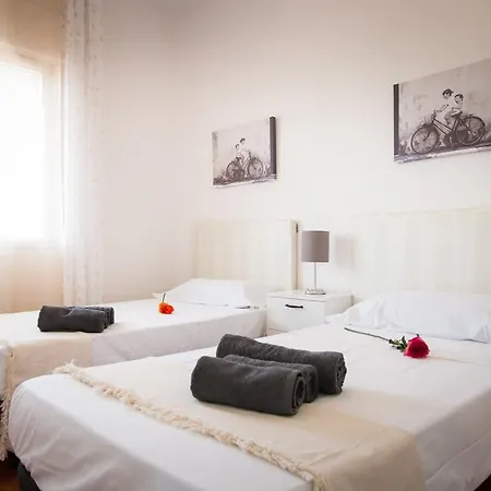 アパート Holidays2torremolinos De 3 Con Terraza Y Piscina Comunitaria
