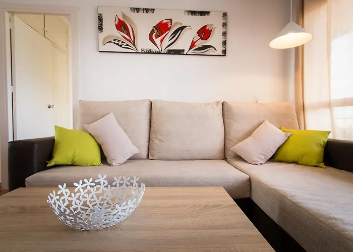 Appartement Holidays2torremolinos De 3 Con Terraza Y Piscina Comunitaria Torremolinos