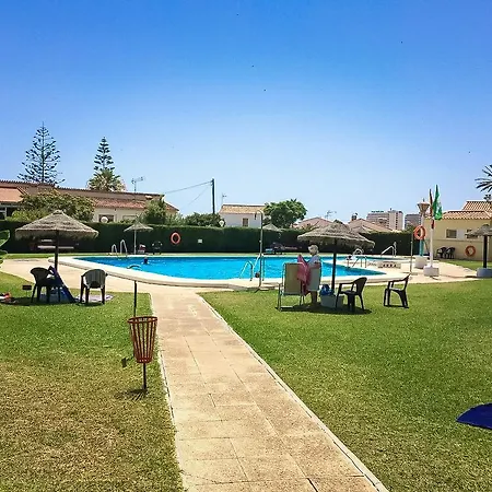 Holidays2torremolinos De 3 Con Terraza Y Piscina Comunitaria Lejlighed *